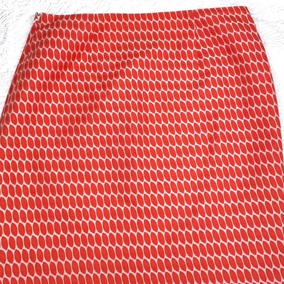 Ann Taylor Dresses & Skirts - Ann Taylor Sunset Orange Oval Print Skirt sz 6